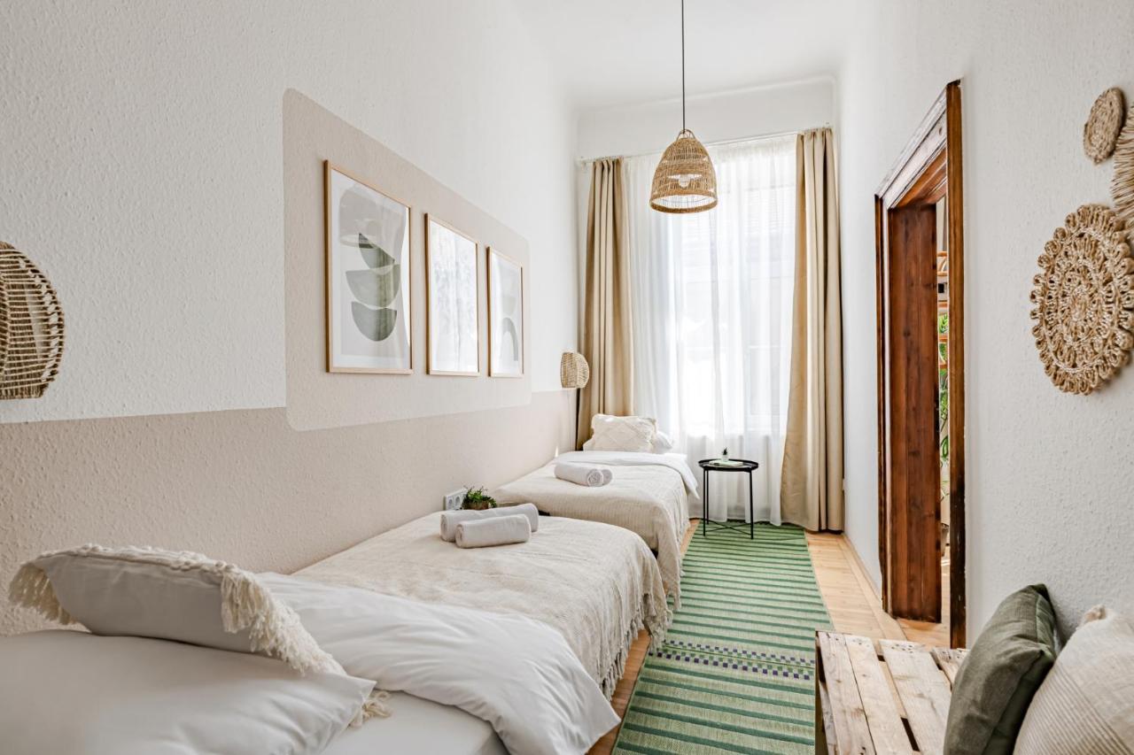 Blue Peace Downtown Apartment Budapest Extérieur photo